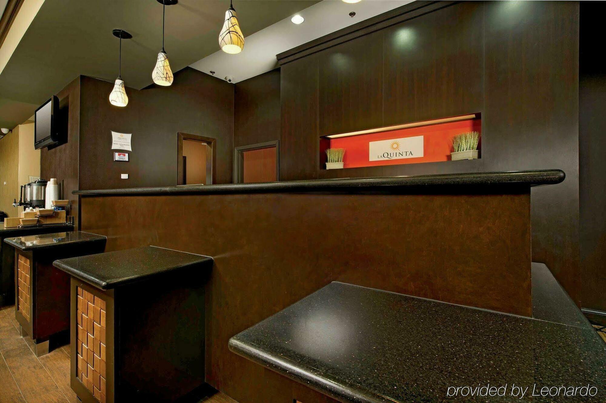 La Quinta By Wyndham Denton - University Drive Zewnętrze zdjęcie