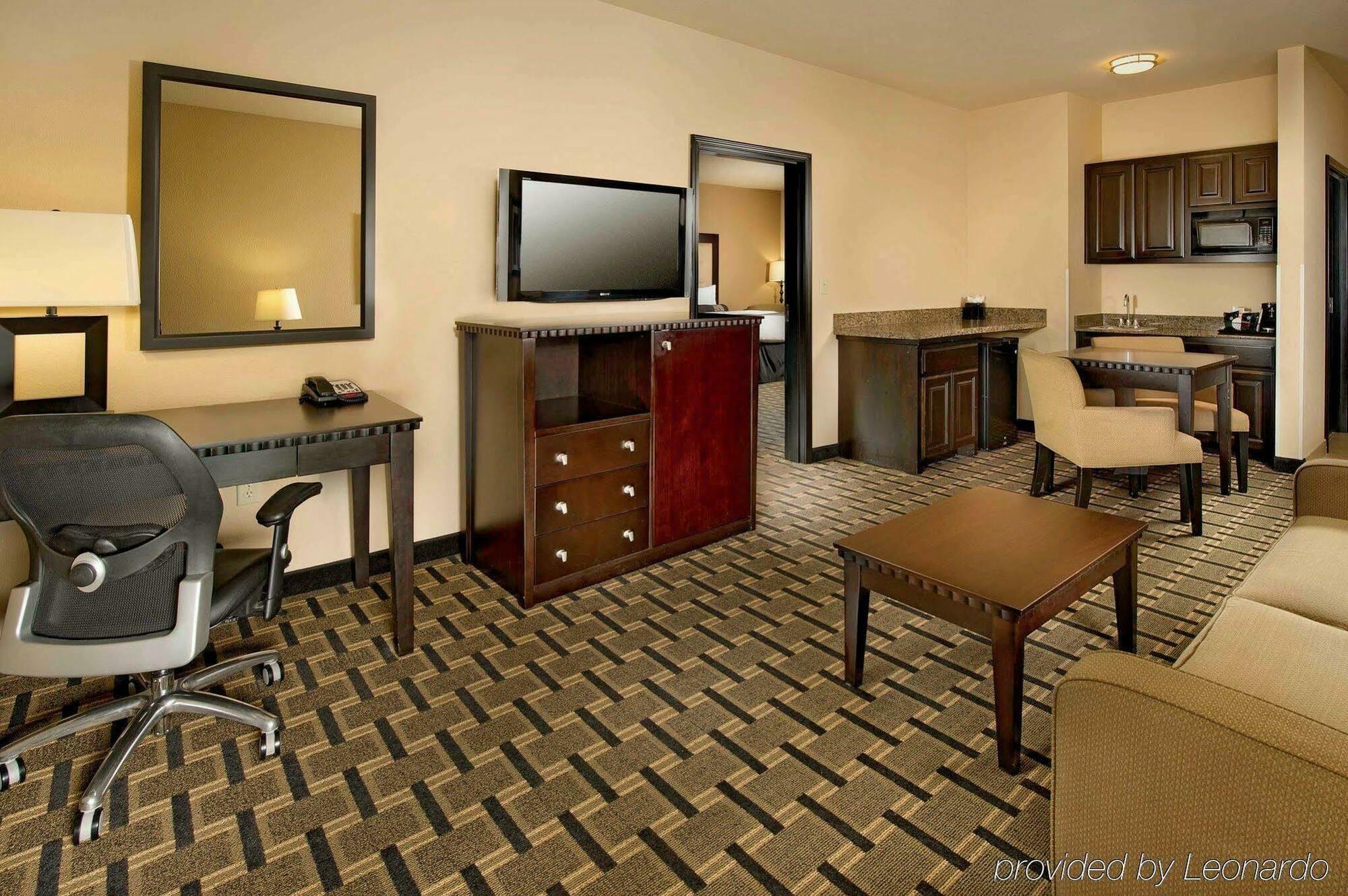 La Quinta By Wyndham Denton - University Drive Zewnętrze zdjęcie
